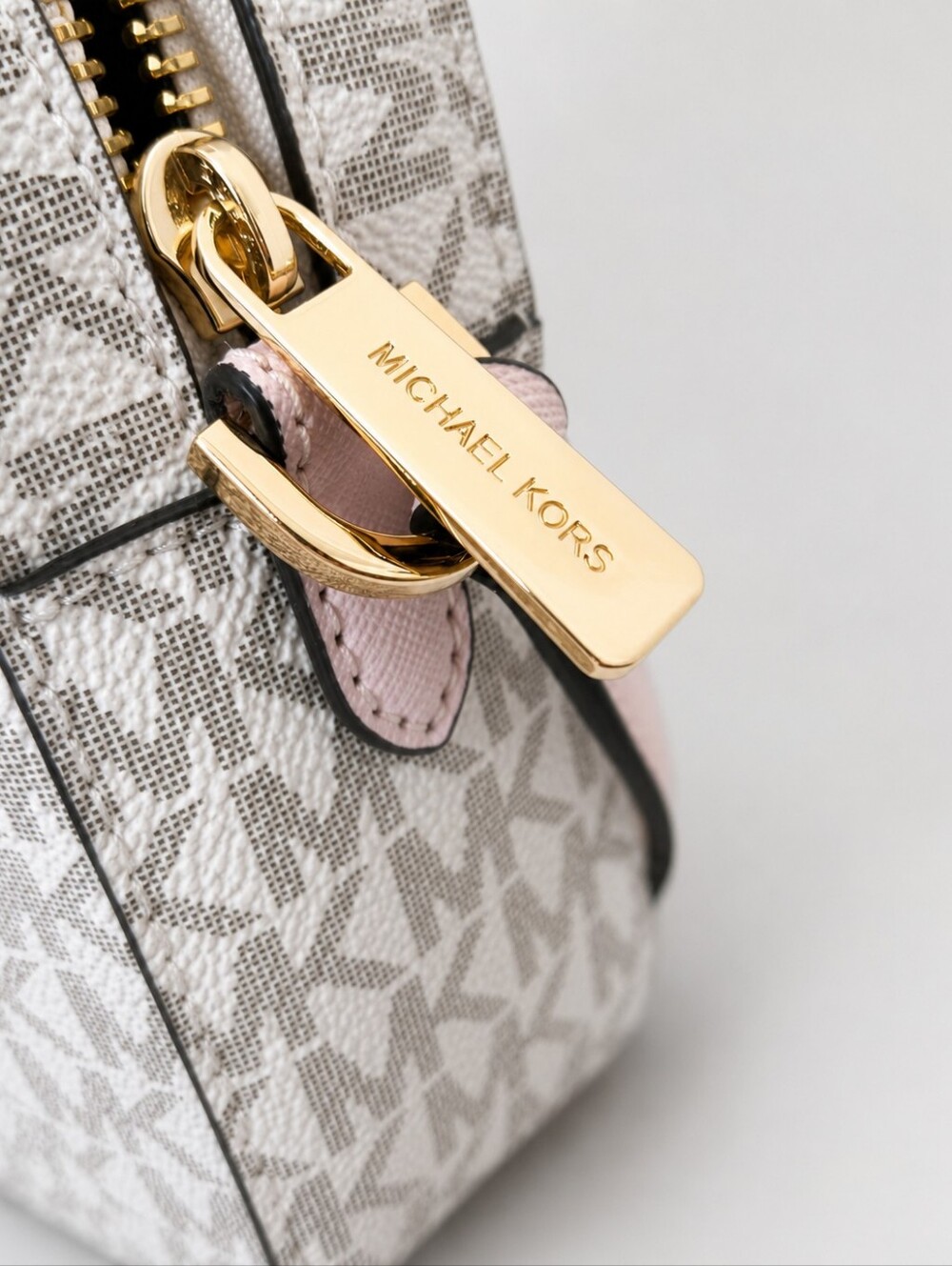 Michael Kors Jet Set Item East West Zip Chain Crossbody Bag Powder Blush - Picture 3 of 4